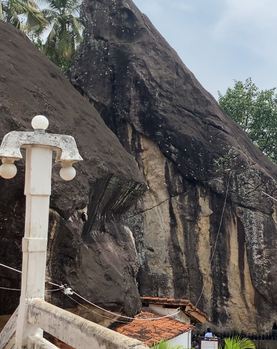 Aluvihara Temple